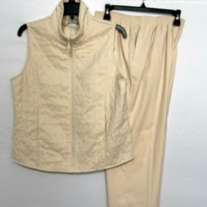 Company Collection Womens Quilted Vest & pants MP
